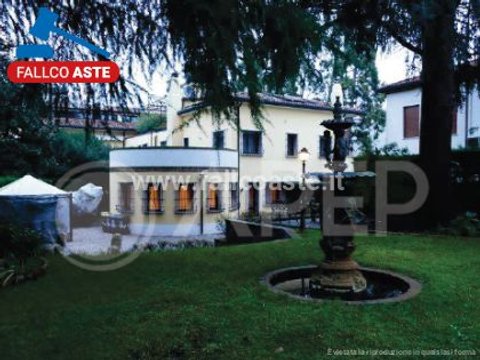 Prima foto dell'immobile