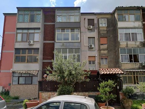 Перша фотографія об’єкта нерухомості