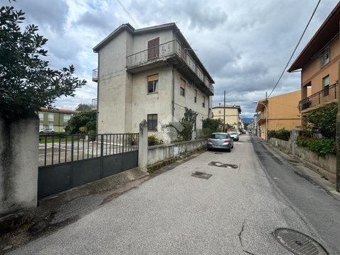 Prima foto dell'immobile