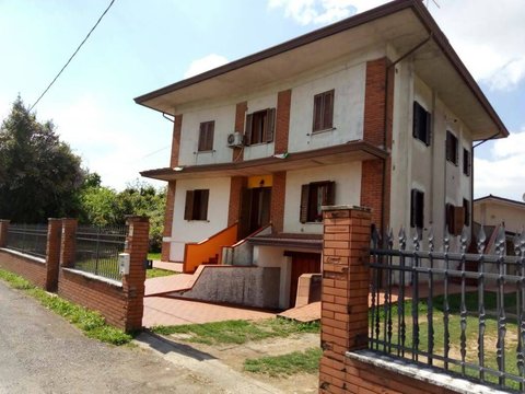 Prima foto dell'immobile
