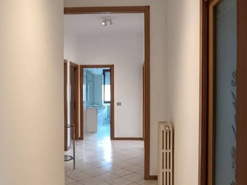 Prima foto dell'immobile