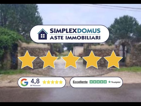 2-bedroom freehold villa in Otranto — photo 1 of 5