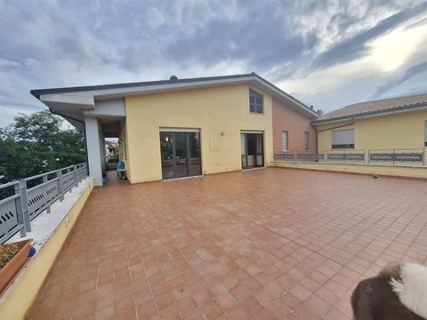 Prima foto dell'immobile