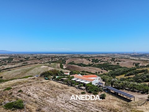 First photo of the property