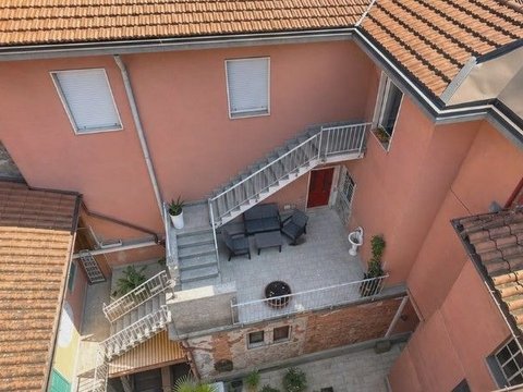 Prima foto dell'immobile
