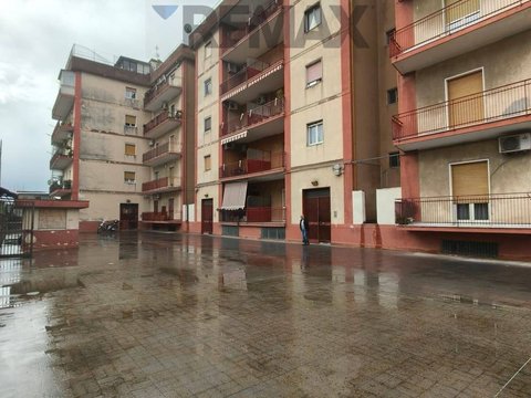 Перша фотографія об’єкта нерухомості