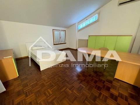 Prima foto dell'immobile