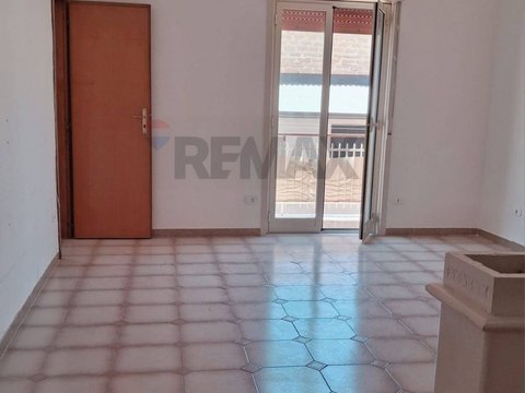 First photo of the property