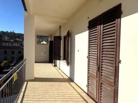 Bilocale in Piazza della Liberta, Vernio — listing photo 1