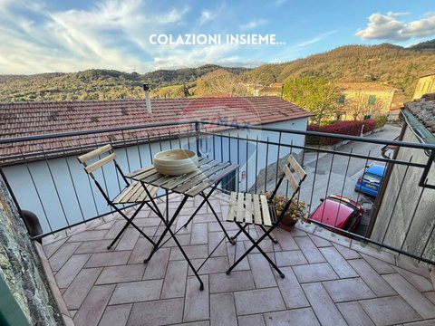 Quadrilocale in Via della Repubblica, 30, Roccatederighi, Roccastrada — listing photo 1