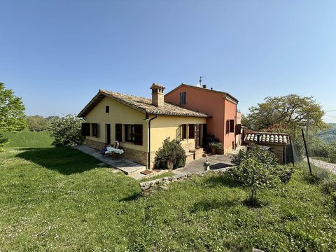 Prima foto dell'immobile