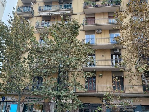 Перша фотографія об’єкта нерухомості