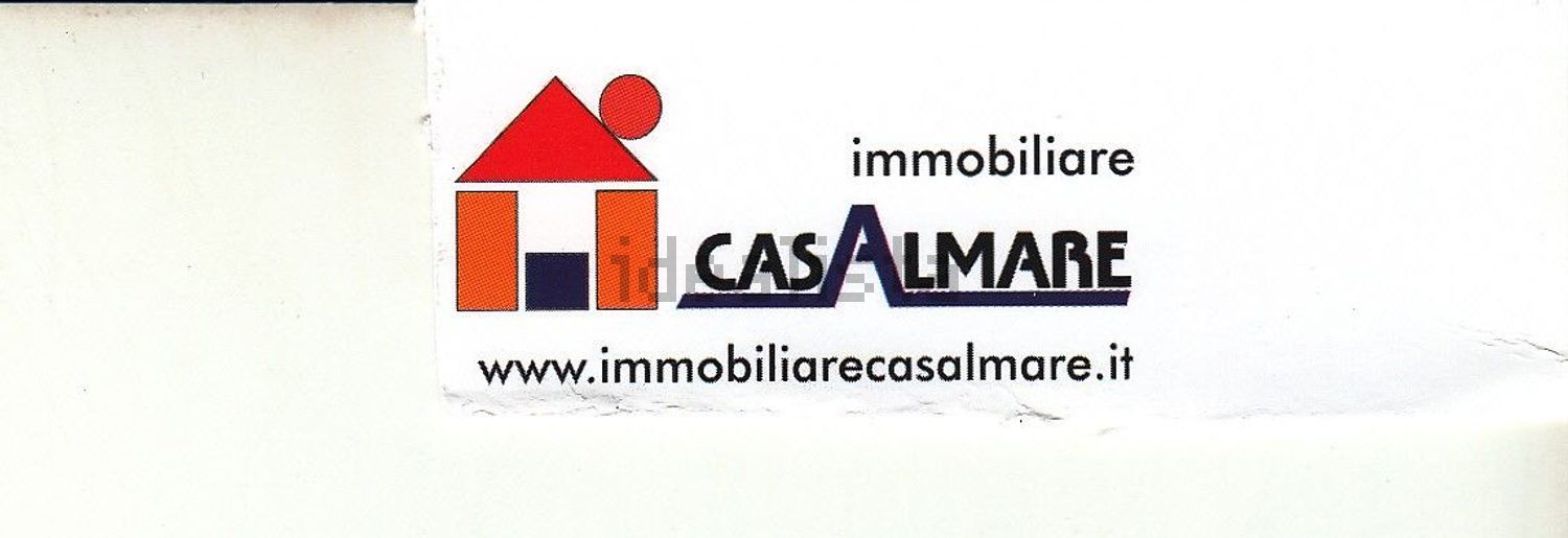 Locale Commerciale in vendita a Terracina