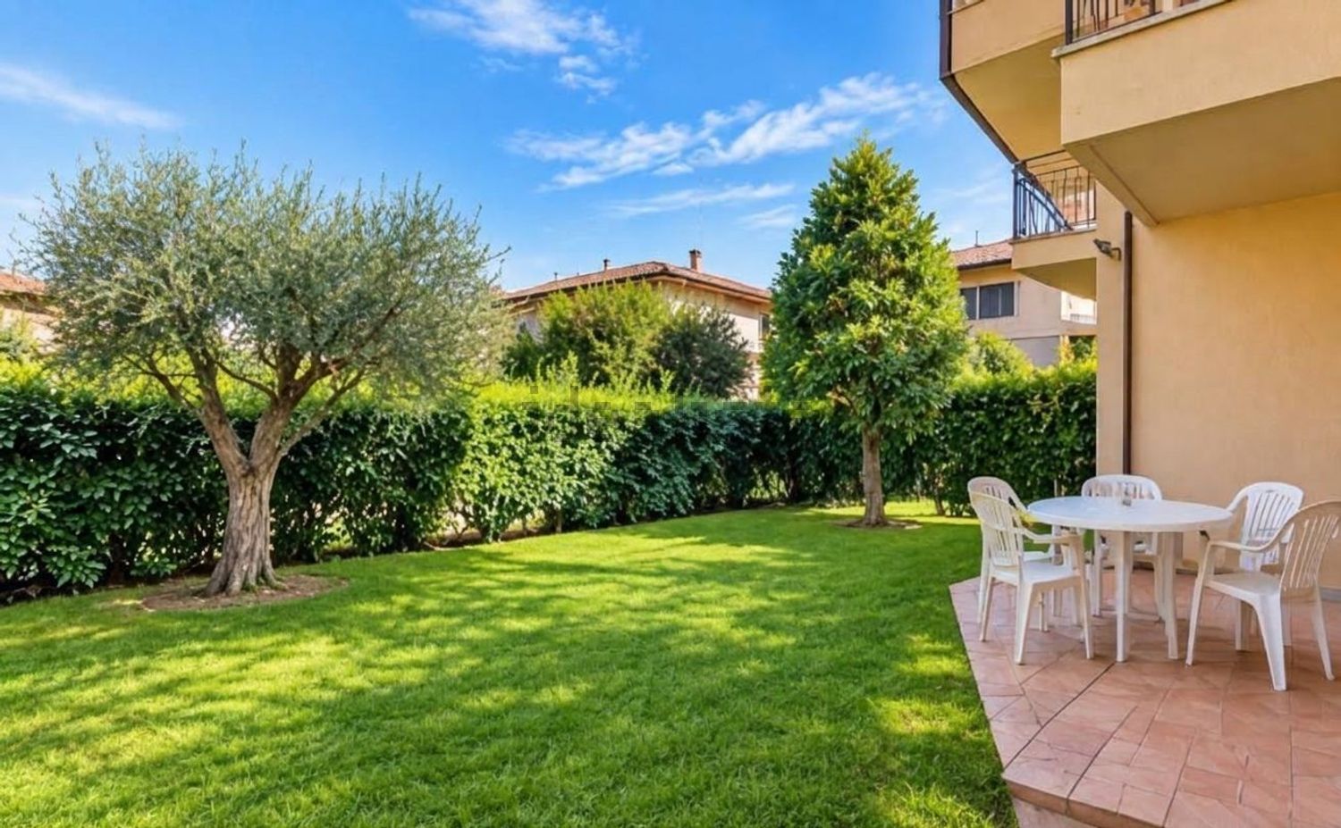 Villetta bifamiliare in vendita a Lomazzo