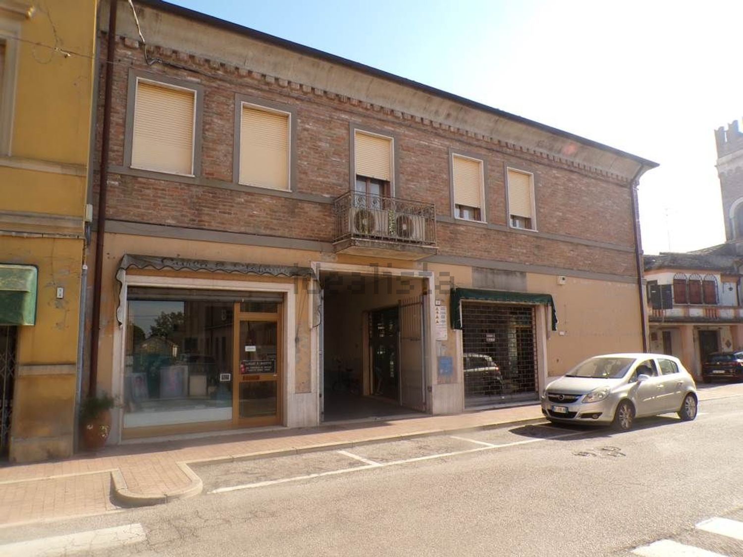 Locale Commerciale in vendita a Fiscaglia