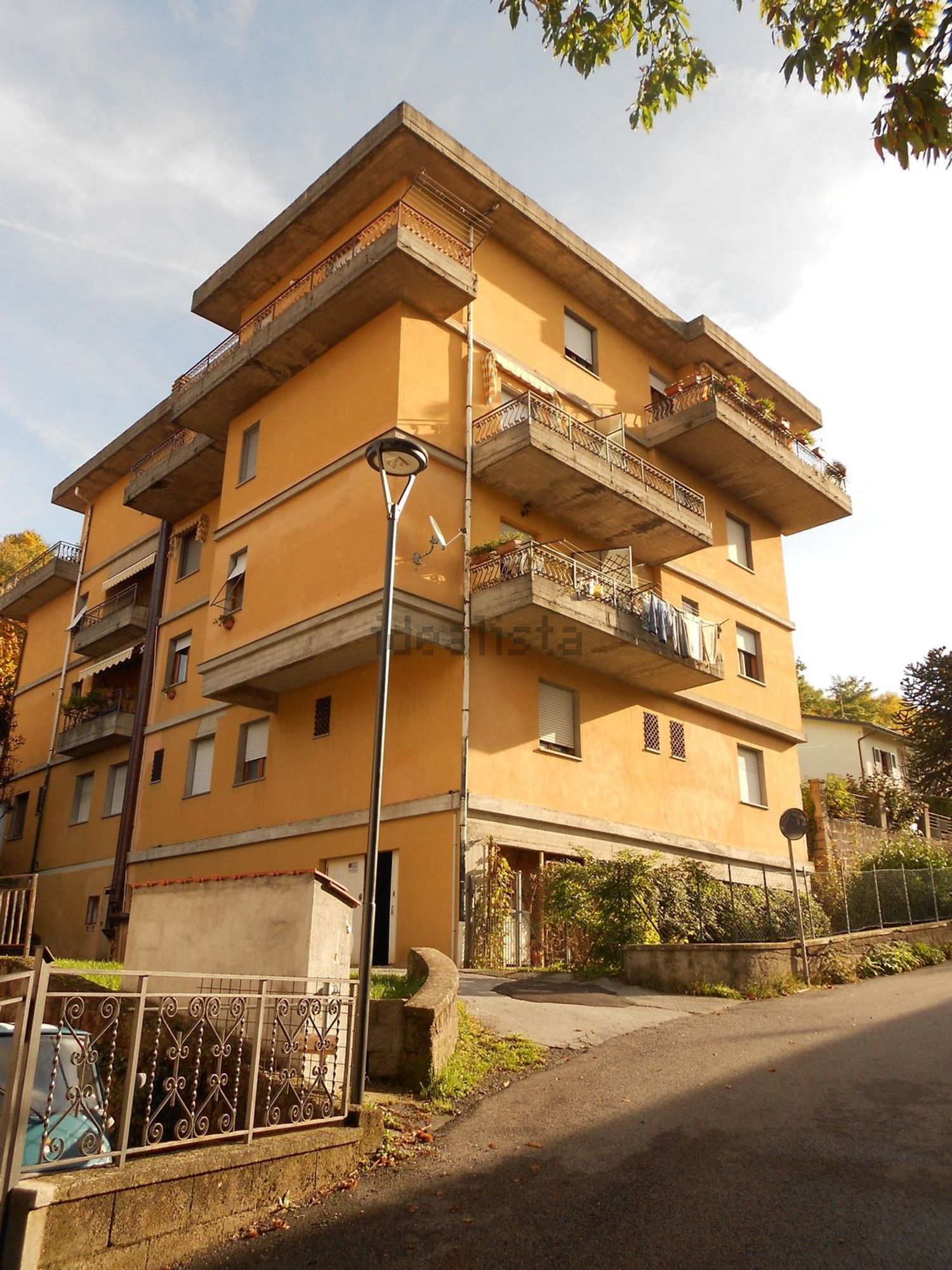 Stabile/Palazzo in vendita a San Marcello Pistoiese