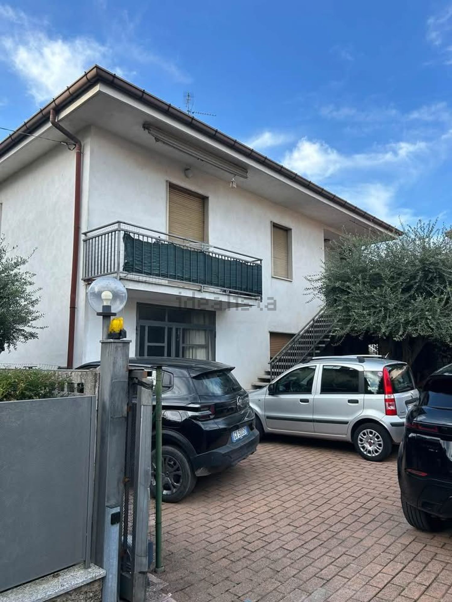 Casa Indipendente in vendita a Verano Brianza