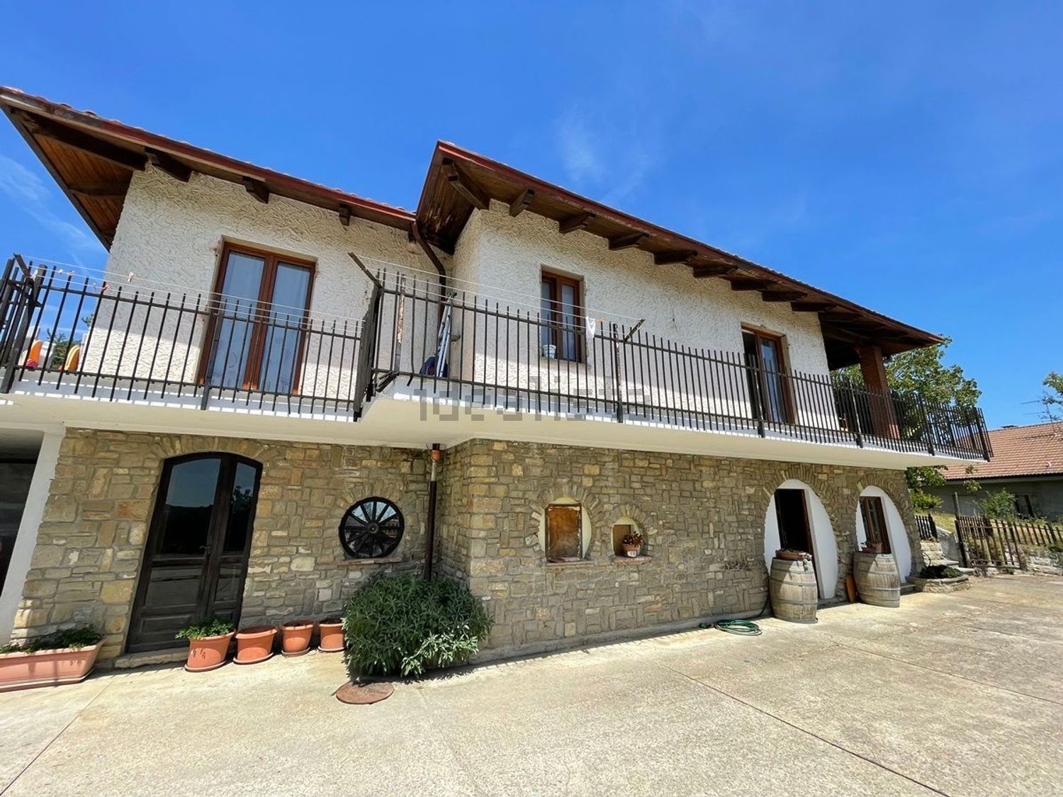 Villetta bifamiliare in vendita a Cerretto Langhe