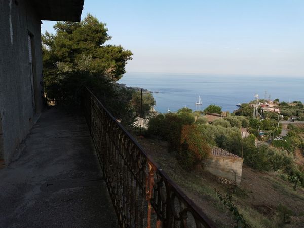 Casa/Casa indipendente In Vendita