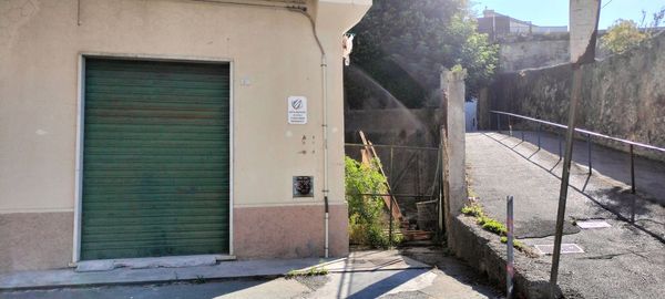 Locale In Affitto