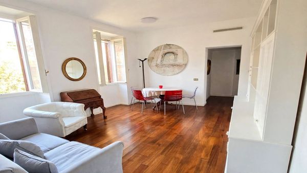 Appartamento In Affitto