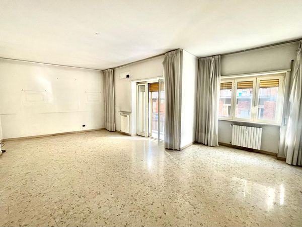 Appartamento In Vendita