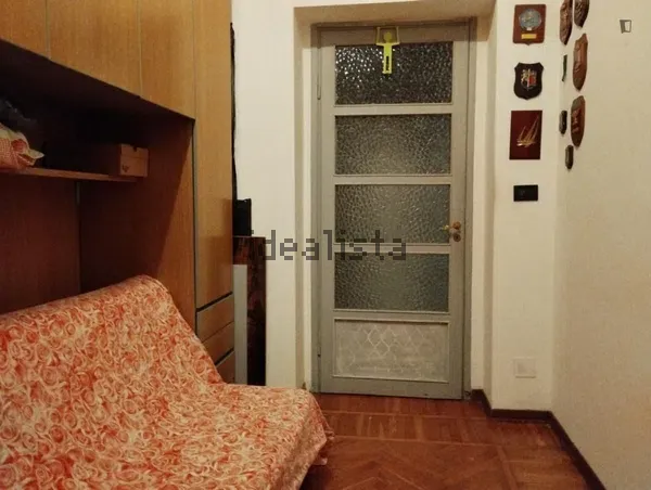 Stanza singola in Parella, foto 2 di 12