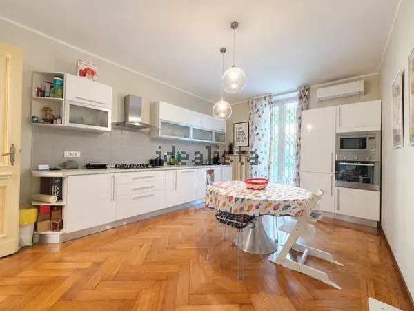Appartamento di 5 locali in Centro, foto 4 di 23