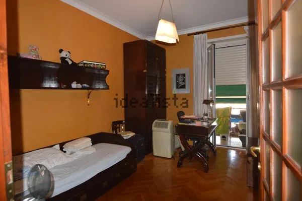 Stanza singola in Crocetta, foto 29 di 33
