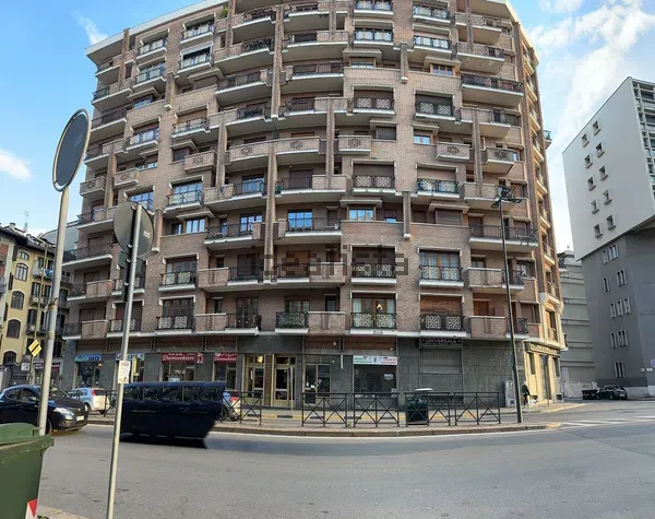 Stanza doppia in San Salvario, foto 3 di 15