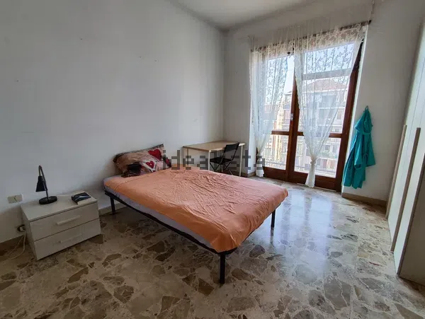 Stanza singola in Pozzo Strada, foto 2 di 12