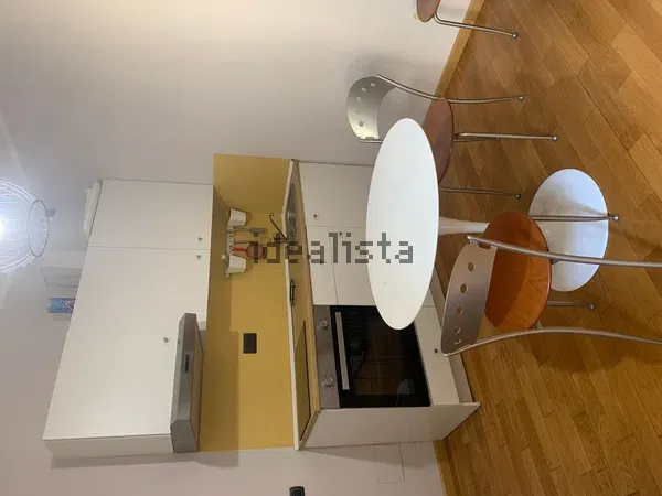 Stanze singole e doppie in Centro, foto 3 di 17
