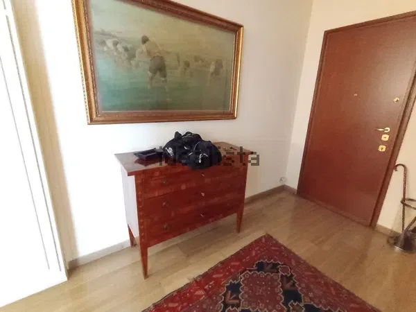 2 stanze singole in Crocetta, foto 16 di 17