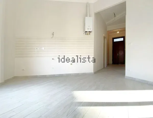 Trilocale in Barriera di Milano, foto 5 di 26