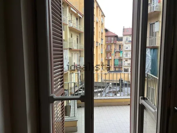 Appartamento in Cit Turin, foto 13 di 31