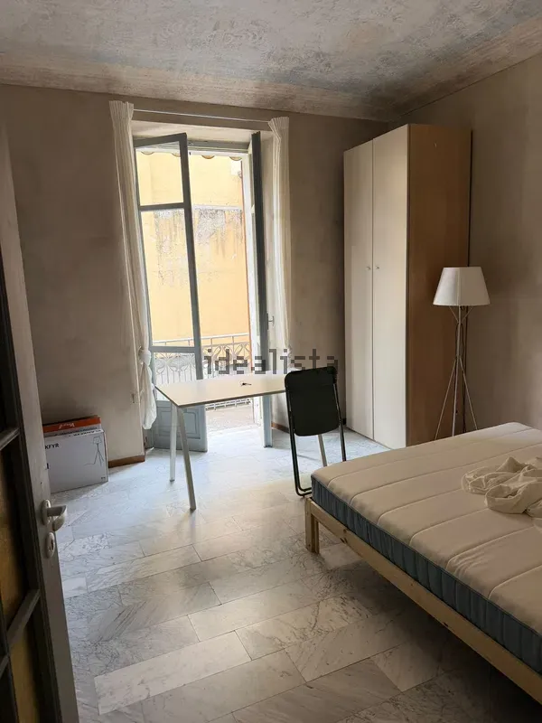 Stanza singola in Crocetta, foto 3 di 6