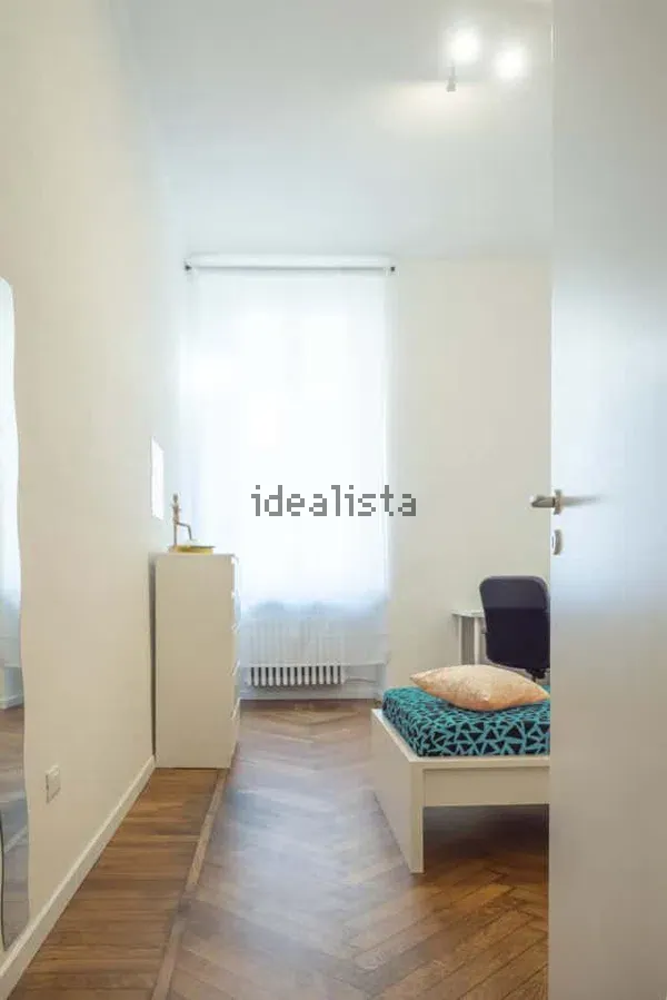 Stanza singola in San Donato, foto 3 di 9