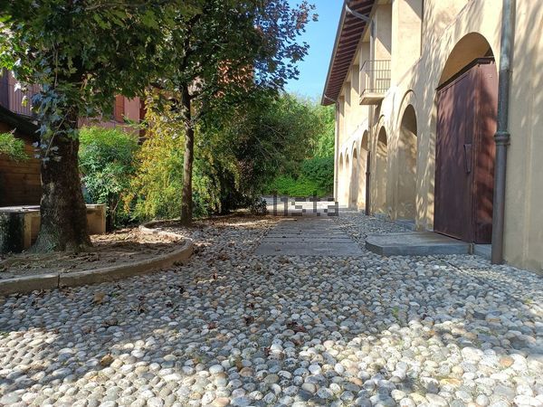 Villa in Pola s.n.c, Sagnino-Tavernola-Monte Olimpino, Como