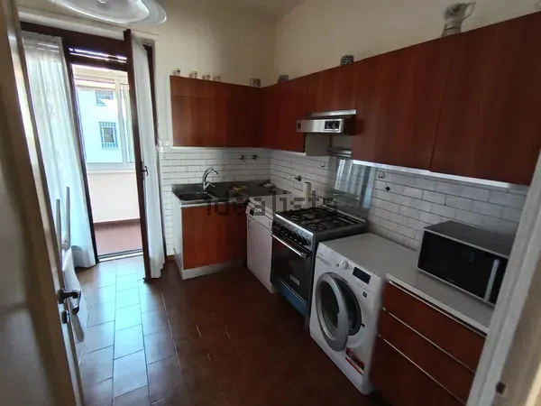 2 stanze singole in Crocetta, foto 11 di 17