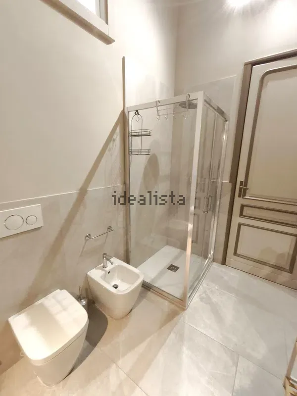 3 stanze singole in Centro, foto 17 di 22