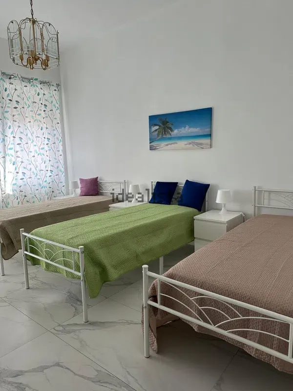 Posto letto in tripla in Aurora, foto 6 di 8