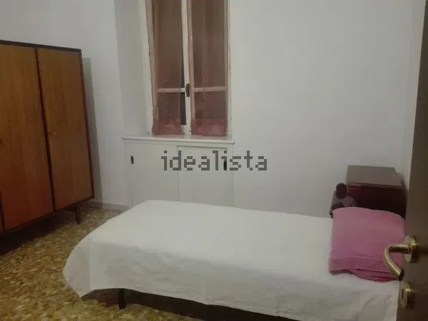 Stanza singola in Barriera di Milano