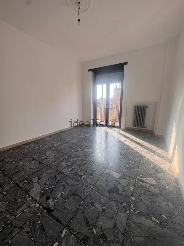 Trilocale in Aurora, foto 8 di 14