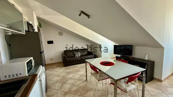 Bilocale in Aurora, foto 2 di 22