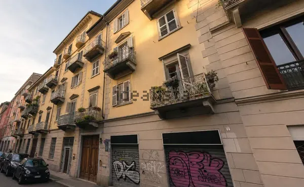 Bilocale in Vanchiglia, foto 2 di 13