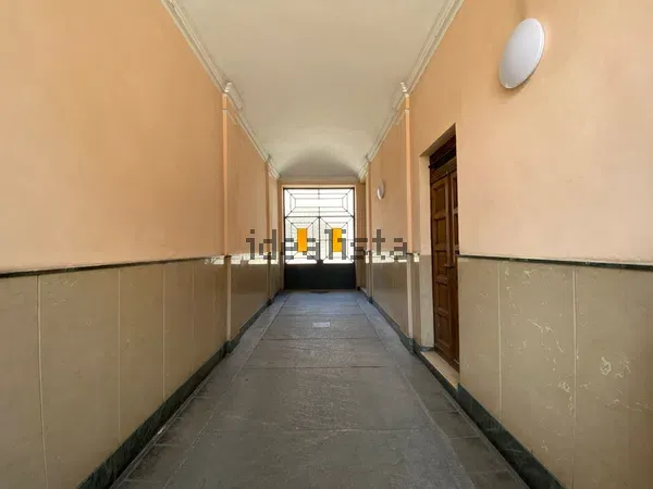 Bilocale in Barriera di Milano, foto 2 di 14