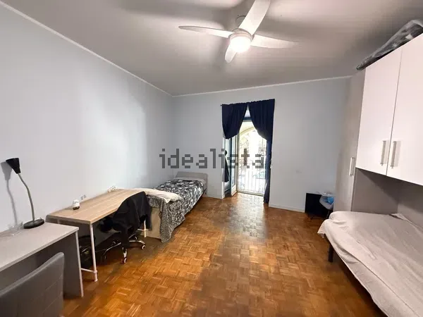 Stanze singole e doppie in Centro, foto 8 di 18