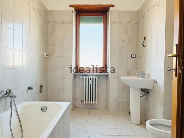Trilocale in Madonna di Campagna, foto 6 di 20