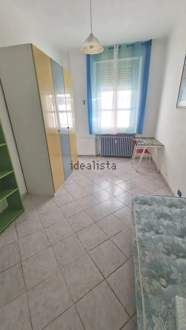 Stanza singola in Cenisia, foto 2 di 11