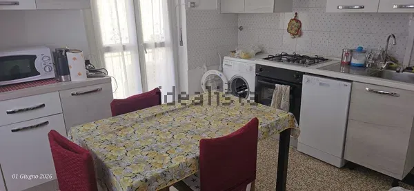 2 stanze singole in Borgo Vittoria, foto 2 di 5